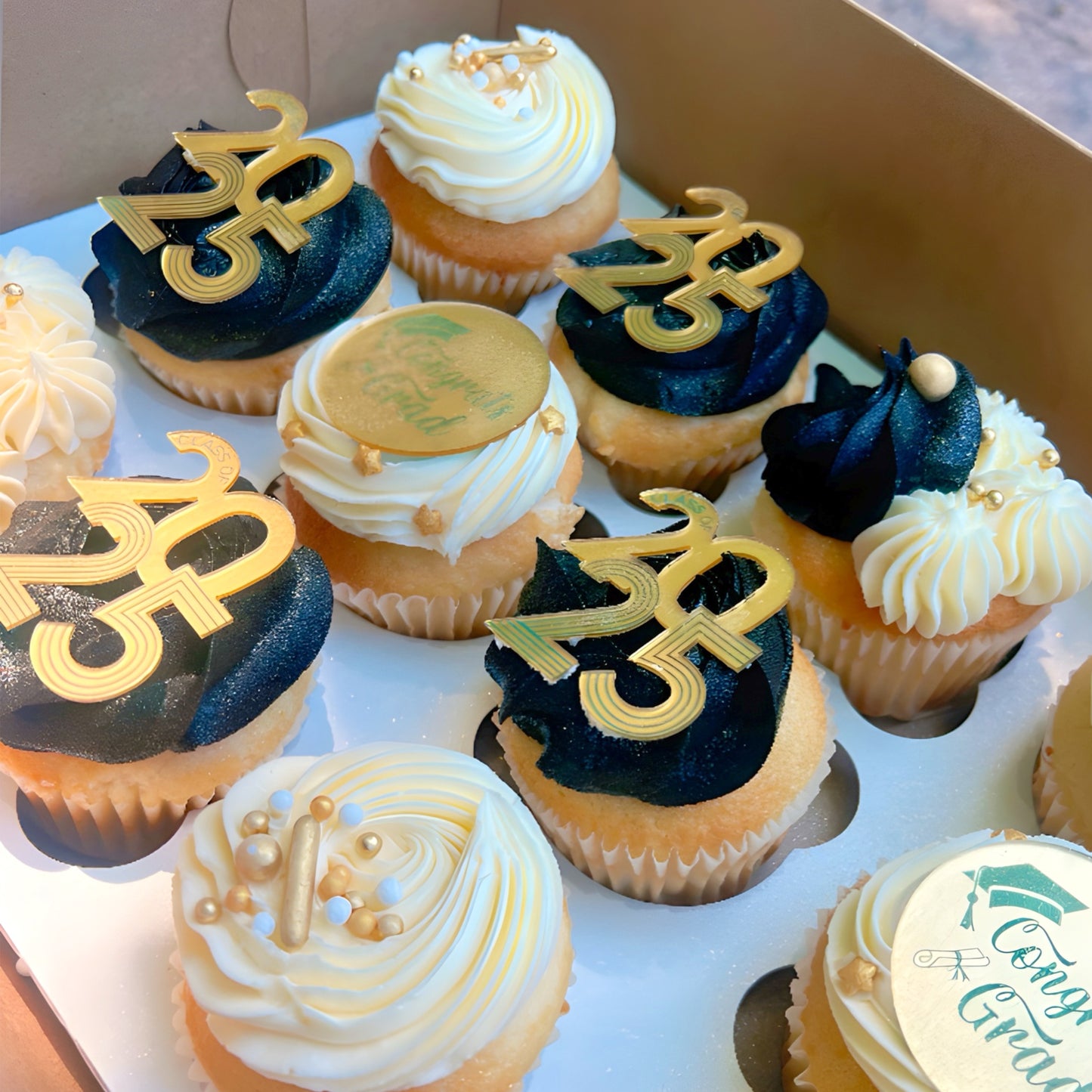 Grad Dozen 2025 π